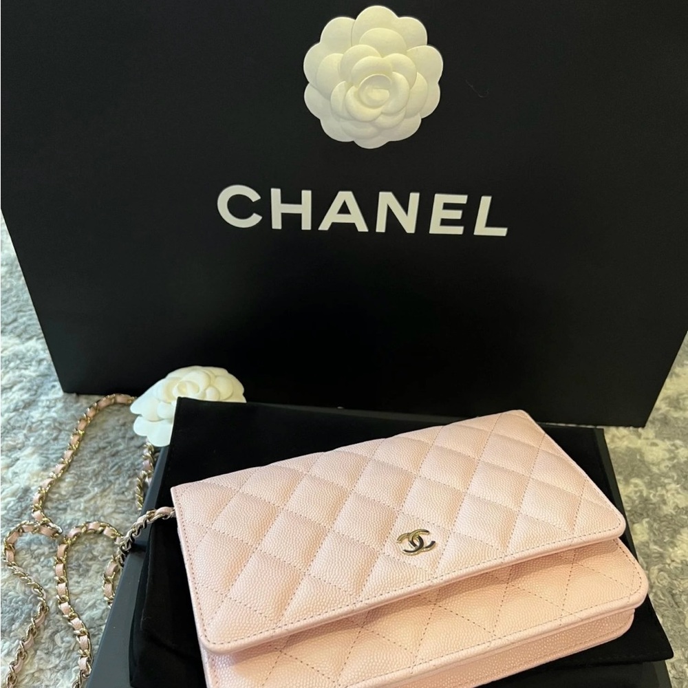 Chanel Sakura Pink Wallet on chain 100 percent authentic